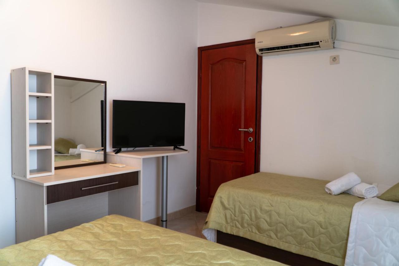 Apartments Stari Ribar 布德瓦 外观 照片